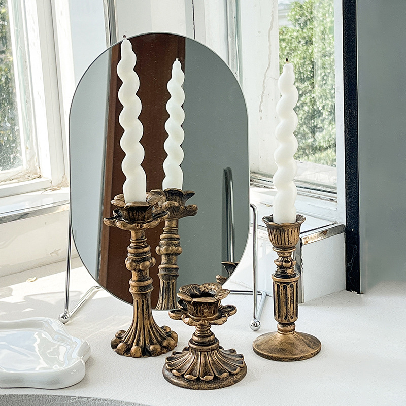 Vintage Bronz Şamdan Figürü An - Home & Hotel Textiles Private Limited incelemesi ve fiyatı